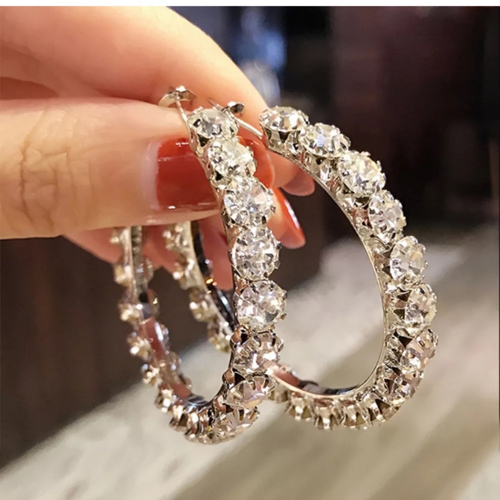 Gorgeous 925 Silver Hoop Earrings for Women π₯°π€© - Picture 1 of 5